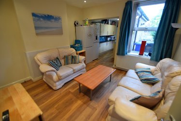 4 bed house, 230a Shoreham Street, Heeley, Sheffield, S14ST - Image 1