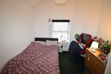 4 bed house, Shoreham Street, Heeley, Sheffield, S14ST - Image 2