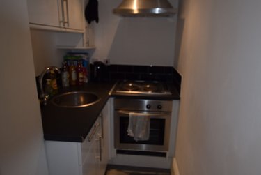 1 bed studio, Arundel Street, Devonshire Green, Sheffield, S14FL - Image 2