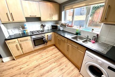 3 bed house, Neill Road, Sharrowvale, Sheffield, S118QG - Image 2