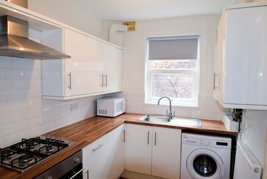 3 bed house, Neill Road, Sharrowvale, Sheffield, S118QG - Image 1