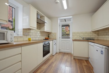 4 bed house, Midland Street, Heeley, Sheffield, S14SZ - Image 1