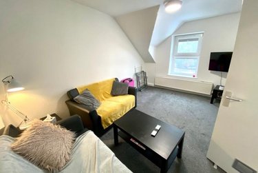 3 bed house, 83a Junction Road, Sharrowvale, Sheffield, S118XA - Image 1