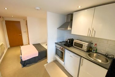 1 bed studio, Filey Lane, Broomhall, Sheffield, S37BR - Image 6