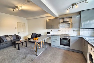 4 bed house, Sharrow Street, Highfield, Sheffield, S118BY - Image 3