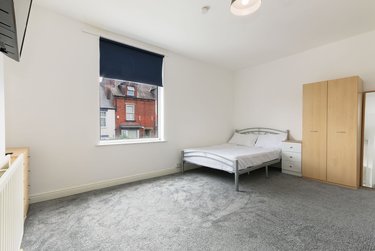 1 bed house, Cowlishaw Road, Sharrowvale, Sheffield, S118XF - Image 6