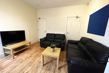 4 bed house, Pomona Street, Sharrow, Sheffield, S118JN - Image 3