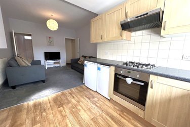 3 bed house, Bruce Road, Sharrowvale, Sheffield, S118QD - Image 4