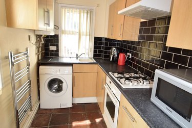3 bed house, Eastwood Road, Sharrowvale, Sheffield, S118QE - Image 3