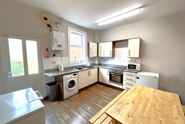 3 bed house, 70a Victoria Street, Devonshire Green, Sheffield, S37QL - Image 3