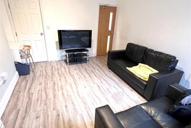 5 bed house, Stalker Lees Road, Sharrow, Sheffield, S118NJ - Image 3