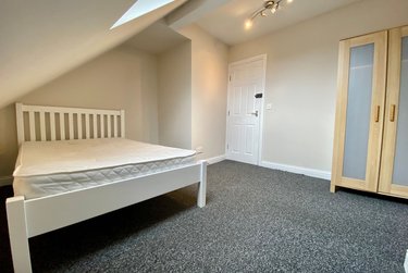 4 bed house, Cowlishaw Road, Sharrowvale, Sheffield, S118XF - Image 3
