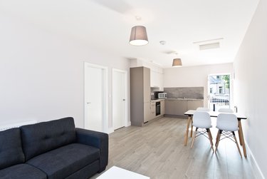 2 bed flat, 25 Baron Street, Heeley, Sheffield, S14AU - Image 9