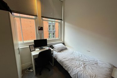 1 bed studio, Arundel Street, Devonshire Green, Sheffield, S14FL - Image 3