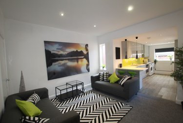 1 bed house, Rosedale Road, Sharrowvale, Sheffield, S118NW - Image 1