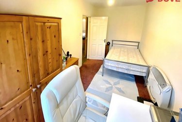 2 bed flat, Broomspring Close, Devonshire Green, Sheffield, S37XA - Image 1