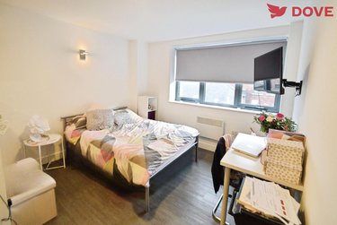 1 bed studio, Arundel Street, City Centre, Devonshire Green, Sheffield, S14FL - Image 1