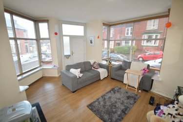 1 bed house, Pinner Road, Sharrowvale, Sheffield, S118UH - Image 1