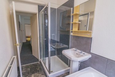 5 bed house, 81b Holberry Gardens, Broomhall, Sheffield, S102FR - Image 12