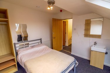 5 bed house, 81b Holberry Gardens, Broomhall, Sheffield, S102FR - Image 15