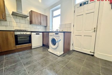6 bed house, Guest Road, Sharrowvale, Sheffield, S118UJ - Image 4