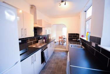 5 bed house, Ecclesall Road, Sharrowvale, Sheffield, S118PX - Image 2