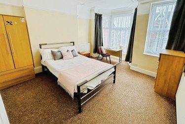 5 bed house, Wayland Road, Sharrowvale, Sheffield, S118YD - Image 4