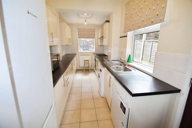 5 bed house, Wayland Road, Sharrowvale, Sheffield, S118YD - Image 3