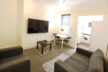 3 bed house, Mount Street, Highfield, Sheffield, S118DJ - Image 3