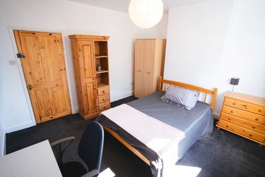 4 bed house, Clarke Street, Broomhall, Sheffield, S102BS - Image 10