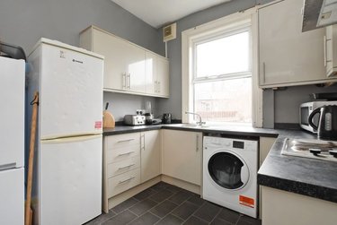 4 bed house, 27b Walton Road, Sharrowvale, Sheffield, S118RE - Image 4