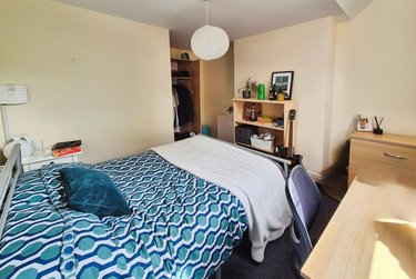 6 bed house, Travis Place, Broomhall, Sheffield, S102DB - Image 3