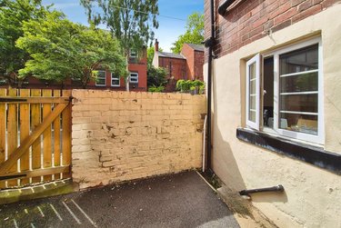 6 bed house, Travis Place, Broomhall, Sheffield, S102DB - Image 11