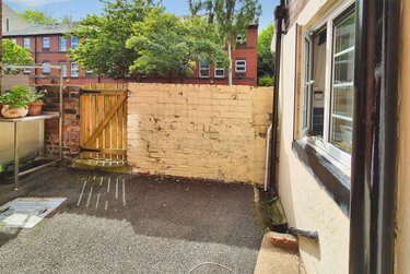 6 bed house, Travis Place, Broomhall, Sheffield, S102DB - Image 12