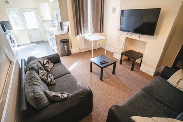 4 bed house, 20b Walton Road, Sharrowvale, Sheffield, S118RE - Image 2