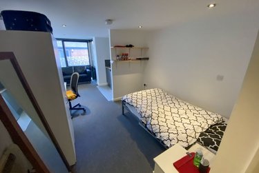 1 bed studio, Filey Lane, Broomhall, Sheffield, S37BR - Image 4