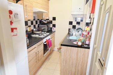 4 bed house, Harefield Road, Sharrow, Sheffield, S118NU - Image 3