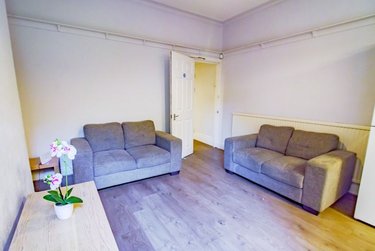 4 bed house, Westbrook Bank, Sharrowvale, Sheffield, S118YJ - Image 3