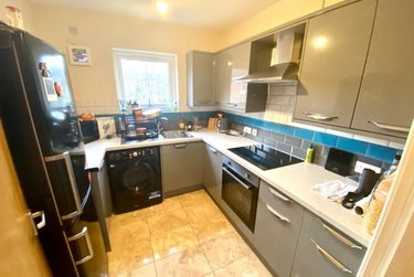 2 bed house, Broomspring Close, Devonshire Green, Sheffield, S37XA - Image 1