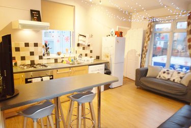 3 bed house, 357A Ecclesall Road, Sharrow, Sheffield, S118PF - Image 1