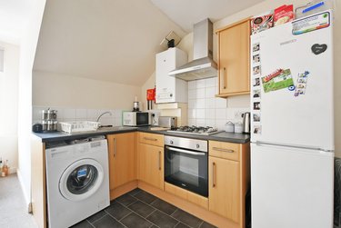 1 bed flat, Flat 4 607-609 Ecclesall Road, Sharrowvale, Sheffield, S118PT - Image 2