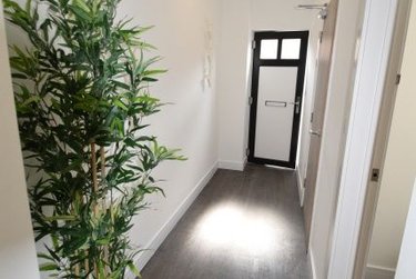 2 bed flat, Flat 2 313a Ecclesall Road, Sharrow, Sheffield, S118NX - Image 12