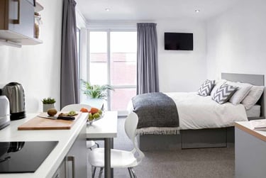 Gold Studio Premium at Lace Market Studios, 7 Belward Street, City Centre, Nottingham, NG11LB - Image 1