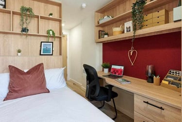 Bronze En-suite - Image 2