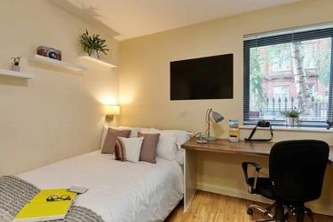 Deluxe Studio at The Hub, 21-25 South Lambeth Road, Vauxhall, London, SW81SU - Image 2