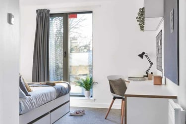 Platinum Plus En-suite at 41 Castle Street, 41 Castle Street, De Montfort University, Leicester, LE15AX - Image 3