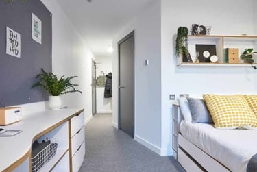 Platinum Plus En-suite - Image 2