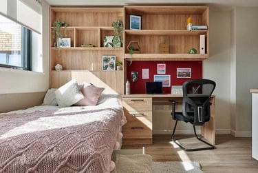 Gold Studio - Image 2