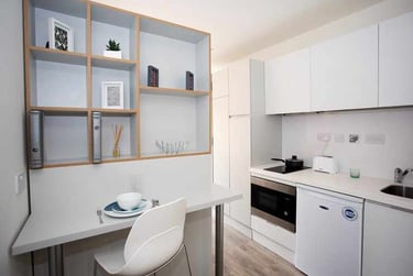 Gold Studio at The Cam Foundry, 315 Mill Road, City Centre, Cambridge, CB13DL - Image 3