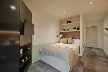 Platinum Ensuite at Glasgow West End, Kelvinhaugh Street, City Centre, Glasgow, G38PX - Image 1